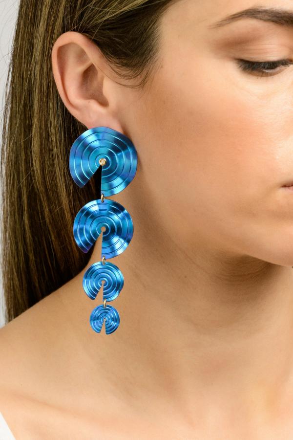CHOROCHRONOS - 18K GOLD, TITANIUM AND DIAMOND EARRINGS _KR.4 blue.