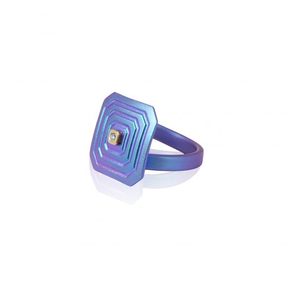 ARSENIS _ OCTAGON - 18K GOLD, TITANIUM AND DIAMOND RING _SM blue