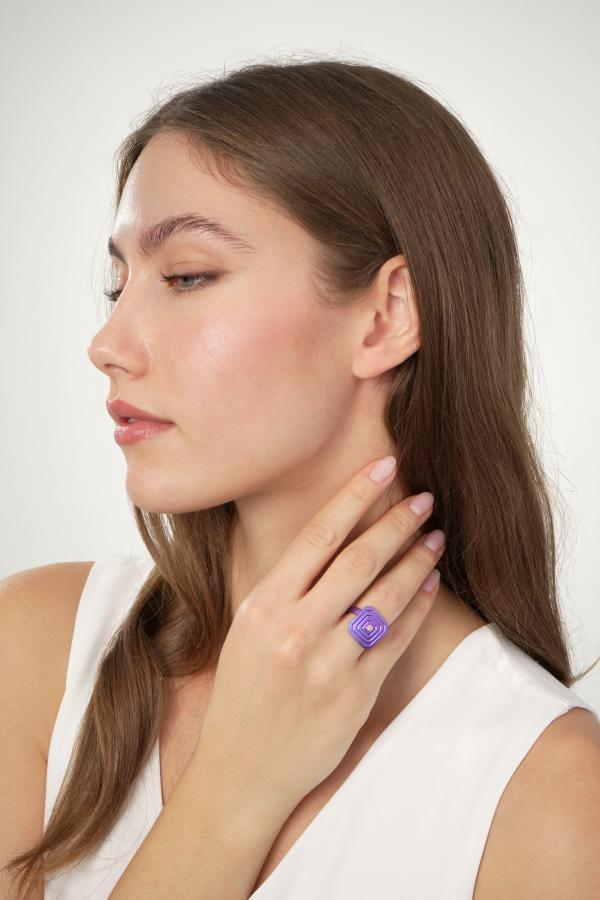 ARSENIS _ OCTAGON - 18K GOLD, TITANIUM AND DIAMOND RING _ SM magenta