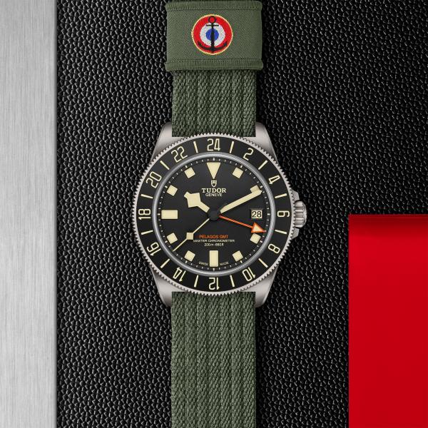 m2542gxx7nu-0002 _ TUDOR Pelagos FXD GMT _ Chrono Vildiridis