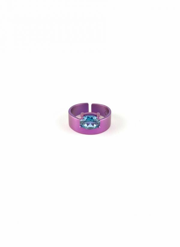 FORMA  - BLUE TOPAZ TITANIUM RING  _MM _ magenta
