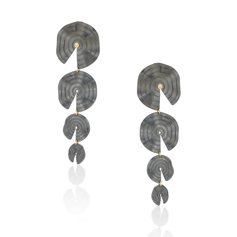 CHOROCHRONOS - 18K GOLD, TITANIUM AND DIAMOND EARRINGS _KR.4 grey