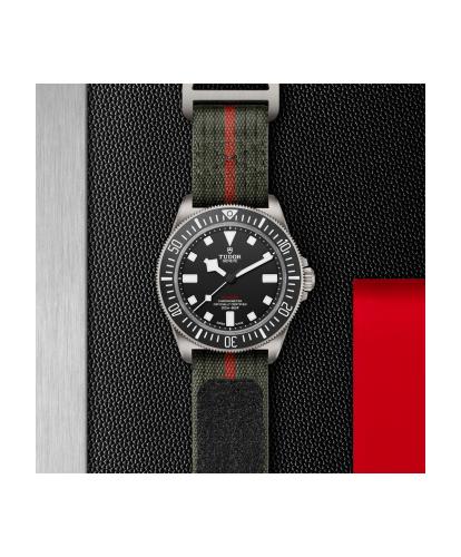M25717N-0001 _ PELAGOS FXD _ chrono vildiridis