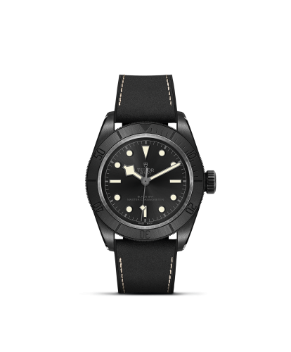 M79210CNU-0001 _ BLACK BAY CERAMIC _ chrono vildiridis